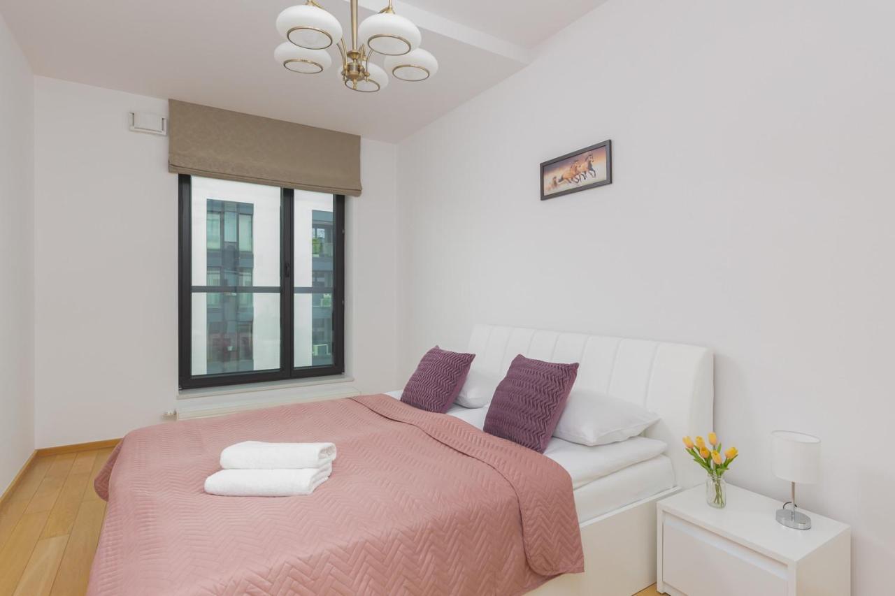 Dzielna Apartment Warsaw Wola By Noclegi Renters Exterior photo