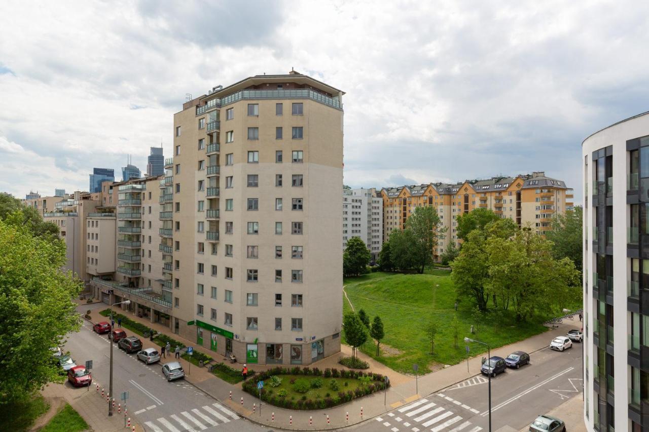 Dzielna Apartment Warsaw Wola By Noclegi Renters Exterior photo